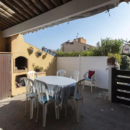In Agde, Close To Sea Apartamento