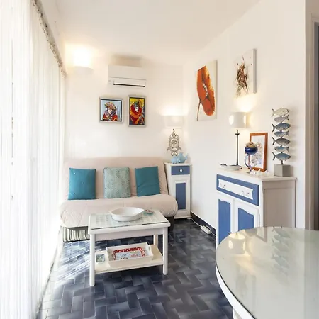 In Agde, Close To Sea 아파트